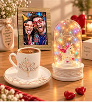 Kişiye Özel Fotoğraflı Hayat Ağacı Porselen Kahve Fincanı ve Renkli LED Unicornlu Fanus
