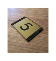 Minimal Gold Tasarım Apartman Kapı Numarası