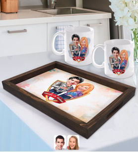 BK Gift Kişiye Özel İsimli Sevgililer Karikatürlü Doğal Ahşap Tepsi ve 2’li Kupa Bardak Seti-50