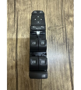 Renault Megane 4 - Talisman Ön Sol Cam Düğmesi 254011714R
