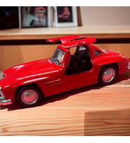 Nostaljik Metal Çek Bırak Araba Kırmızı Kapılar Açılır ( 1/36 Ölçek ) Mod:1