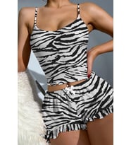 Kadın Fırfır Detaylı Askılı Mini Şortlu Pijama Takımı Kaşkorse Fitilli (Zebra-Beyaz)
