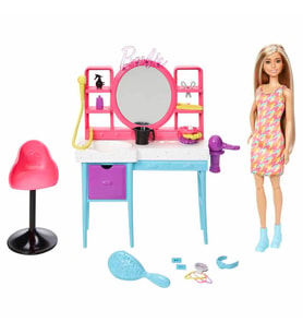 Barbie Muhteşem Kuaför Oyun Seti HKV00