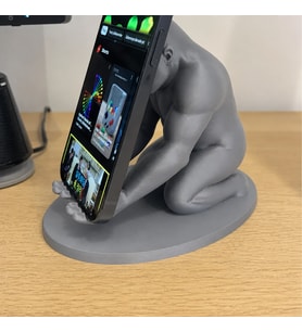3D Baskı Goril Telefon Tutucu - Kaslı Goril Masaüstü Telefon Standı-Gri