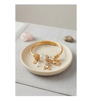 Mey İthalat® Tavşan Model Gold Renk Beyaz Charmlı Bileklik