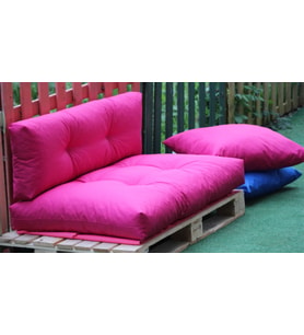 Pembe Dolgulu Palet Minderi 