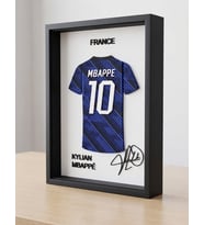Riva Self Kylian Mbappé Fransa Milli Takımı 3D Duvar Tablosu - Futbolcu İmzalı Dekoratif Çerçeve