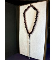 BORDO RENKLİ KÜRE KESİM ÇUBUK KEHRİBAR TESBİH T-131