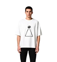 Erkek Oversize Tişört Çiçekli Parti Şapkası Minimal Sanat Baskısı Rahat Kesim Günlük Modern Şık