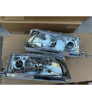 Skoda Octavia Sağ Sol Far Lambası Set 2001-2004 1U1941017P
