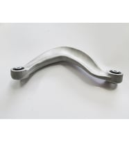 AUDI A4- 13/15; ARKA ÜST TABLA SOL EĞRİ TİP BURÇLU (SALINCAK) (SH) 8K0505323F 1316-6166