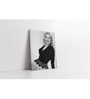 Marliyn Monroe Siyah Kıyafetiyle