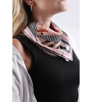Çok Renkli Motif Desen Fular Bandana 55-55 KDNF01 (Karışık)