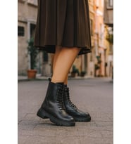 Kadın Postal Fermuarlı Kaymaz Taban Bot