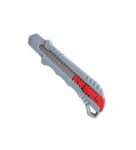 GFB PLASTİK MAKET BIÇAĞI 18MM