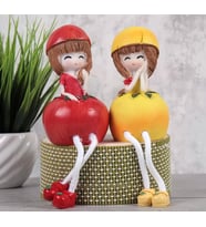 Ayakları Sallanan Elma Limon Kız Figürlü 2'li Heykel Biblo Seti Dekoratif Obje Hediyelik 20 cm. (Çok Renkli)