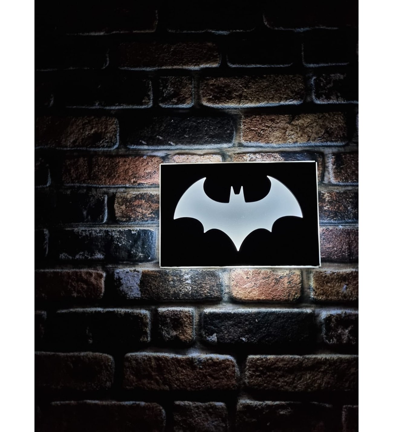 chem-art-batman-dekoratif-gece