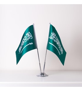 Suudi Arabistan 2li Masa Bayrağı Saten Kumaş Dijital Baskı 15x22,5 cm (Çok Renkli)