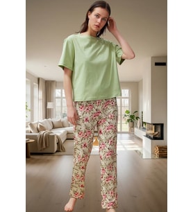 Kadın Kısa Kollu Bisiklet Yaka Pamuklu Pijama Takımı Rahat Ve Şık Dayanıklı Malzeme (Yeşil)