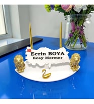 Sümen Ofis Doğal Beyaz Mermer İsimlik Haritalı Gold Çift Kalem , Çift Aslan ve Kuğu