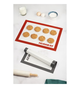 Fırınlanabilir Kendinden Yağlı Silikon Pişirme Matı Hamur Açma Matı Silpat 30x40 Cm 1 Adet