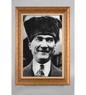 Altın Varaklı Çerçeveli Paspartulu Atatürk Tablo a148 (Gold)