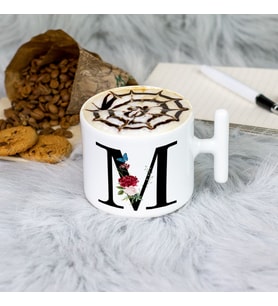 M Harfi Latte Fincanı