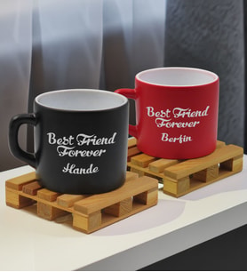 BK Gift Kişiye Özel İsimli Best Friend 2’li Siyah ve Kırmızı Renkli Middle Çay & Kahve Fincanı-1, Arkadaşa Hediye, Sevgiliye Hediye