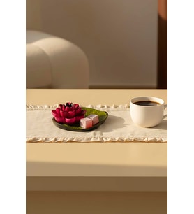 Pembe Lotus Çiçeği Dekoratif Tabak