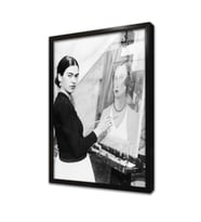 Siyah Beyaz Frida Kahlo Çerçeveli Cam Tablo