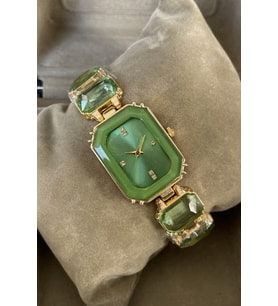 Özel Saat Kutulu Yeşil Altın Gold Renk Metal Kordonlu Kadın Kol Saati Zarif Sürpriz Yılbaşı Son Moda Hediye Sevgiliye Anneye Ablaya Eşe Hanıma Kardeşe Teyzeye Doğum Günü Yıl Dönümü Hediyesi Arkadaşa Dosta