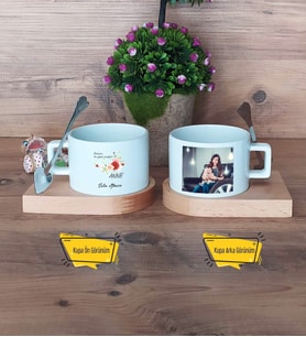 Anneye Hediye Kupa Bardak Ahşap Altlıklı Kısa Fotoğraflı Anneler Günü Hediyesi