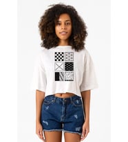 Demon Slayer Anime Patterns Beyaz Kırçıllı Kadın Crop Tshirt