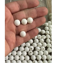 05MM 37 ADET BEYAZ CAM DELİKLİ BONCUK