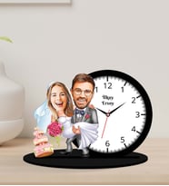 Kişiye Özel Sevgililer Günü Hediyesi Evleniyoruz Karikatür Ahşap Biblo Masa Saati