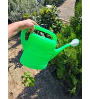 Plastik Bahçe ve Çiçek Sulama Bidonu 10 Lt