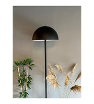 Siyah Lambader Modern Dekoratif Metal Oturma Odası Çalışma Odası Zemin Lambası 170 Cm Kablo