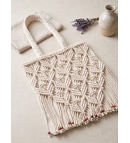 Boho Stil Otantik Makrome Omuz Çantası - Ahşap Boncuklu & Püsküllü Hediyelik Kadın Bez Çanta (35x40 cm)