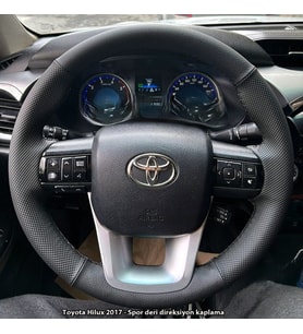 Toyota Hilux 2017 2022 Araca Uyumlu Direksiyon Kılıfı NOKTA DÜZ SİYAH İPLİ