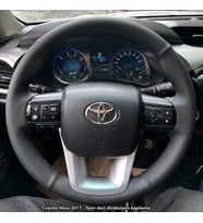 Toyota Hilux 2017 2022 Araca Uyumlu Direksiyon Kılıfı NOKTA DÜZ SİYAH İPLİ
