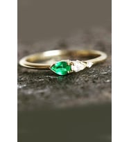 EMESS MİNİMAL JADE TAŞLI DAMLA YÜZÜK - AK906