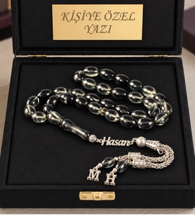 Kişiye Özel Gümüş İsimli Tesbih Harfli Ateş Kehribar Tesbih – Özel Yazılı Premium Kutulu Erkek Hediyesi