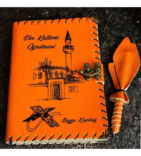Din Kültürü Öğretmenine Hediye İsme Özel Deri Defter (Turuncu)