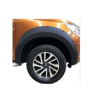 Nissan Navara NP300 2016 Çıkıntılı Civatasız Çamurluk Kaplama Dodik Tek Depo
