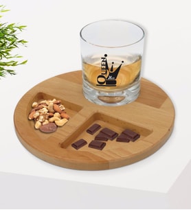BK Gift Kişiye Özel Queen Tasarımlı Viski Bardağı ve Doğal Masif Ahşap Yuvarlak Sunum Tabağı Çerezlik Hediye Seti-1