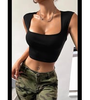 Fantezia Night Kadın Beyaz Kare Yaka Kalınlaşan Omuz Detaylı Crop Top Bluz