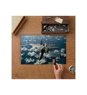 Gökyüzündeki Askeri Uçak Tasarımı 240 parça Ahşap Puzzle Ahşap Kutuda MP01948