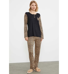 Leopar Düğmeli Yaka Pijama Takım - Siyah