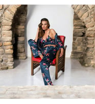 Sones Kozmetik Moongırl Saten Uzun Kollu Üçlü Crop Çiçek Desenli Pijama Takımı Doğum günü, Sevgililer günü, Yılbaşı (Çiçek Desen Lacivert)