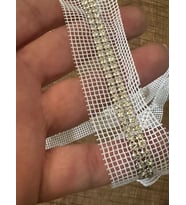 ZİRKON TAŞLI FİLE TASARIM ŞERİT DİKİŞ APLİKE 95X3 CM (Beyaz)